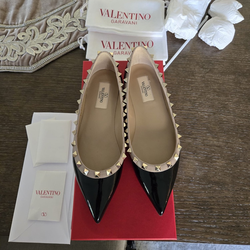 Valentino Black Patent Rockstud Pointed Flats With Nude Trim